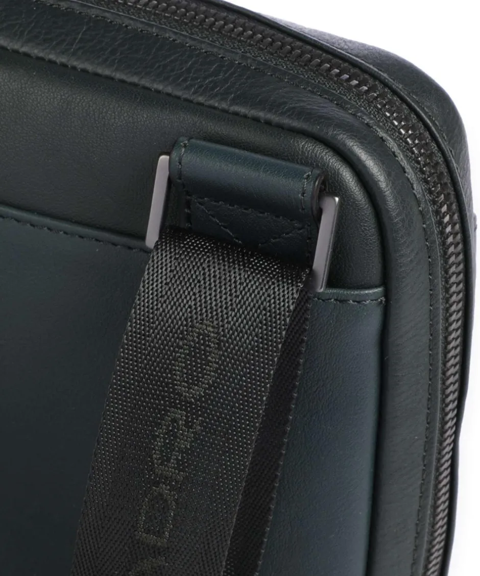 Piquadro Crossbody Bags-Black Square Crossbody bag grained cow leather