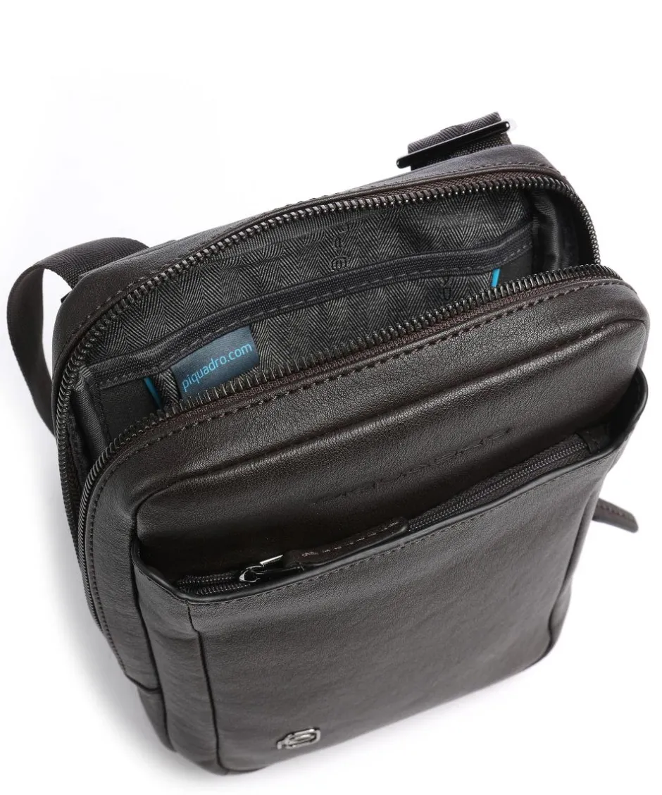 Piquadro Crossbody Bags-Black Square Crossbody bag grained cow leather