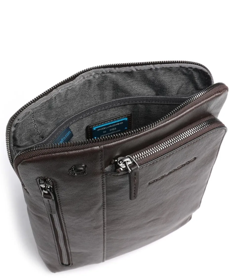 Piquadro Crossbody Bags-Black Square Crossbody bag grained leather