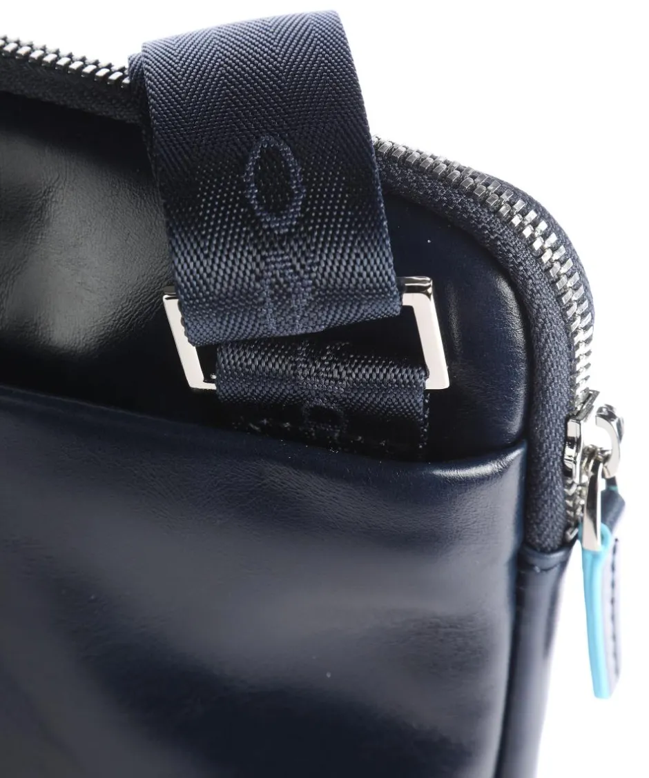 Piquadro Crossbody Bags-Square Crossbody bag leather