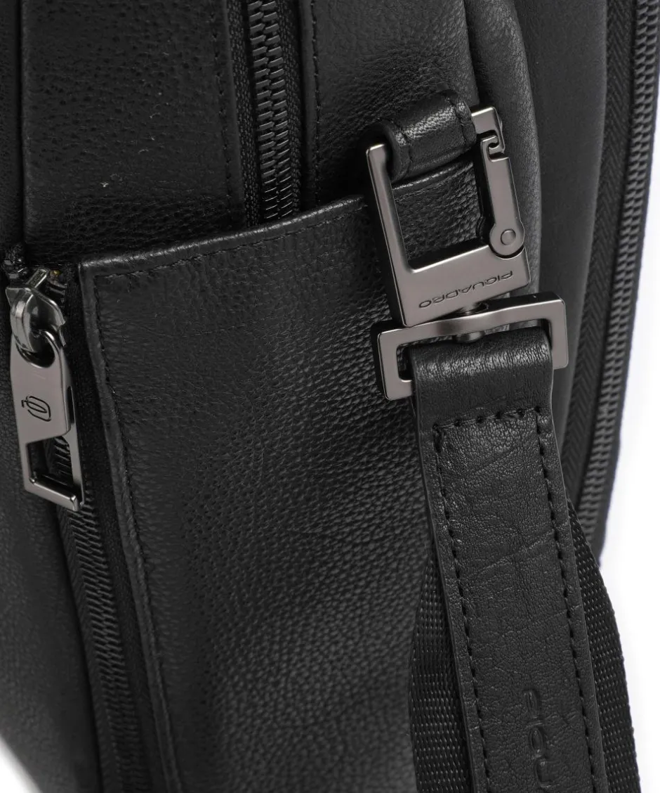 Piquadro Business- & Laptop Bags-Carl 13 Briefcase 14″ grained cow leather