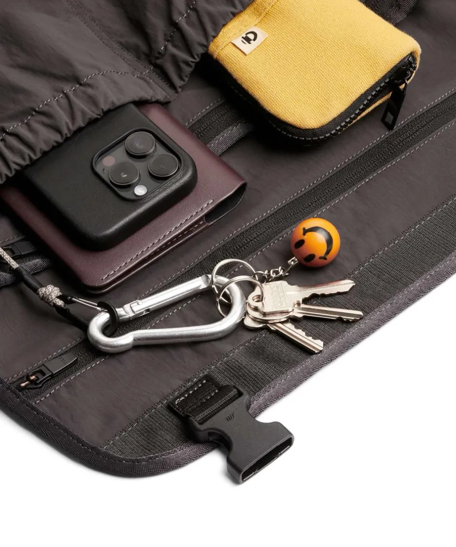 Bellroy Business- & Laptop Bags|Crossbody Bags-Cinch 12L Messenger bag recycled nylon