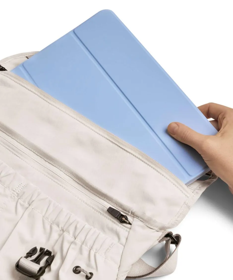 Bellroy Business- & Laptop Bags|Crossbody Bags-Cinch 12L Messenger bag recycled nylon