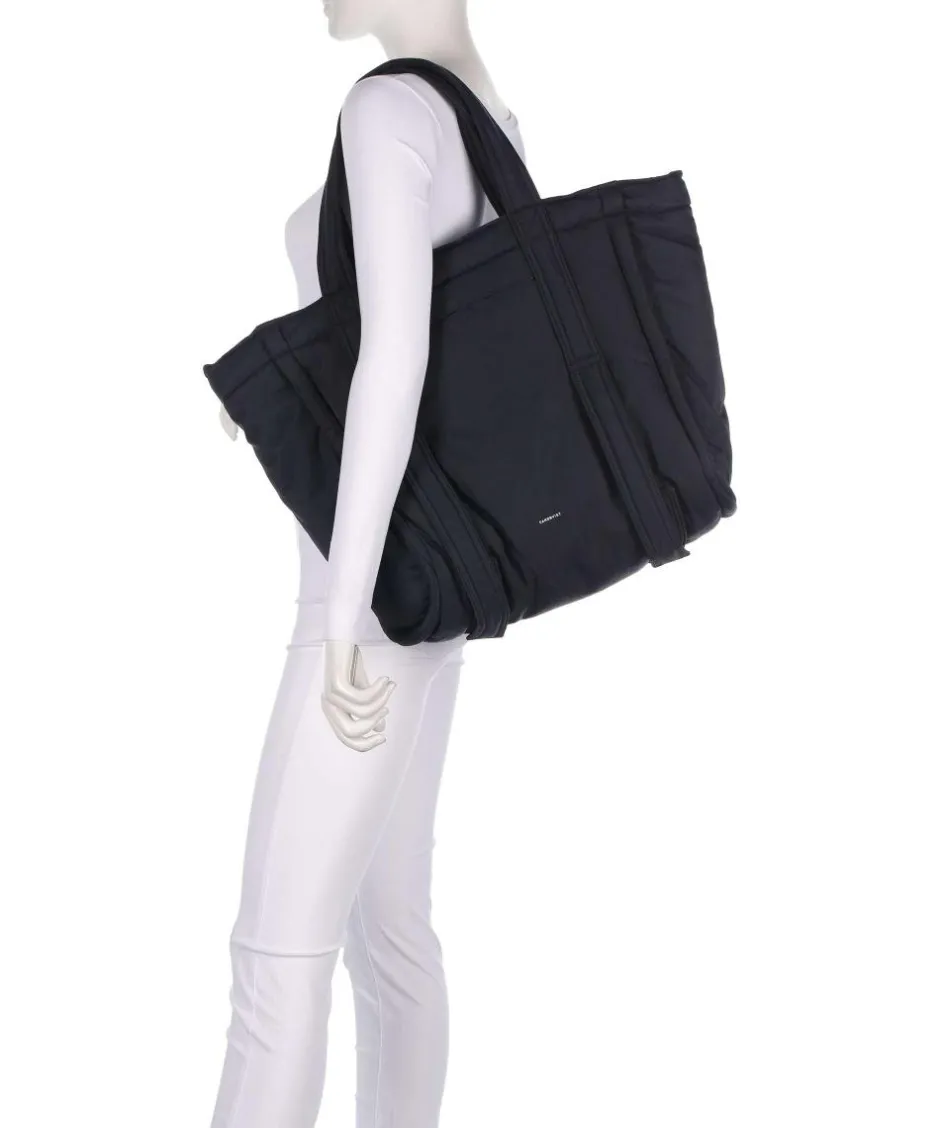 Sandqvist Tote Bags-Curve L Tote bag 16″ recycled nylon