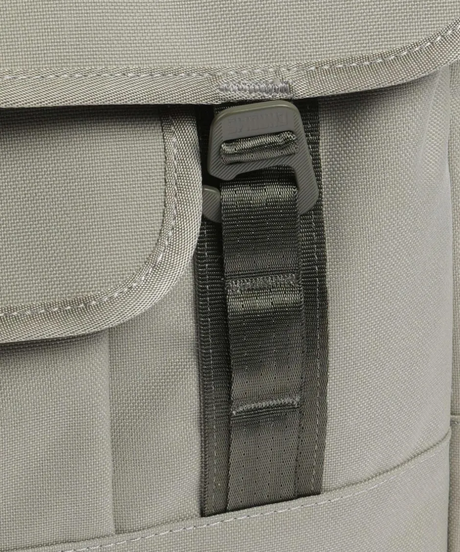 Chrome Business- & Laptop Bags|Crossbody Bags-Midtown 20L Messenger bag 16″ recycled nylon