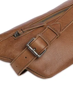 FredsBruder Crossbody Bags-My old Friend Crossbody bag grained leather