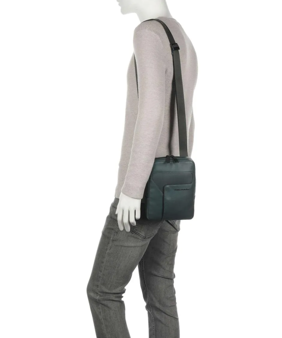 Piquadro Crossbody Bags-P16 Crossbody bag 10″ fine grain leather