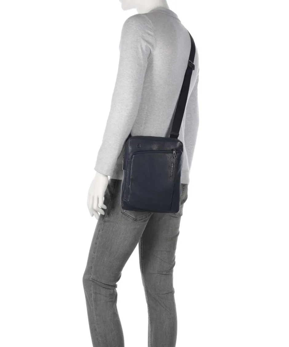 Piquadro Crossbody Bags-S134 Crossbody bag grained cow leather
