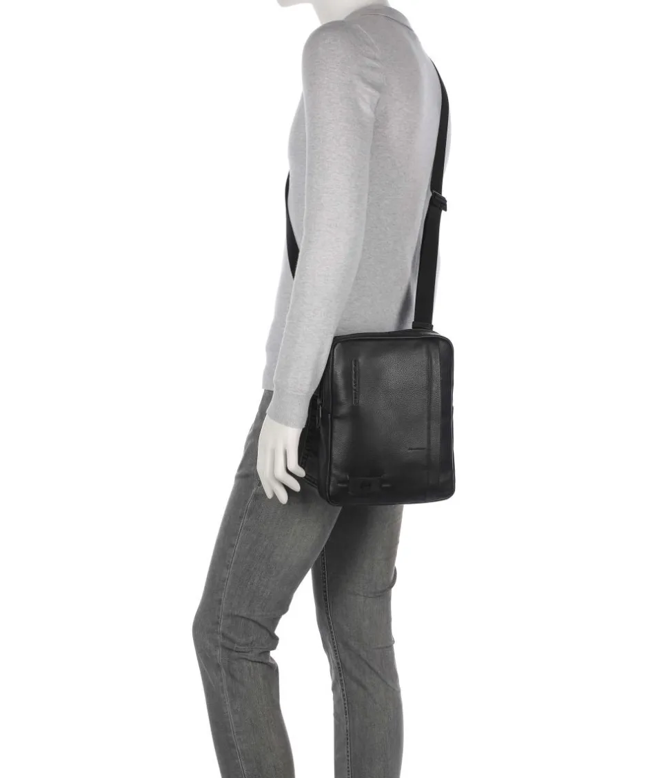 Piquadro Crossbody Bags-W137 Crossbody bag grained cow leather